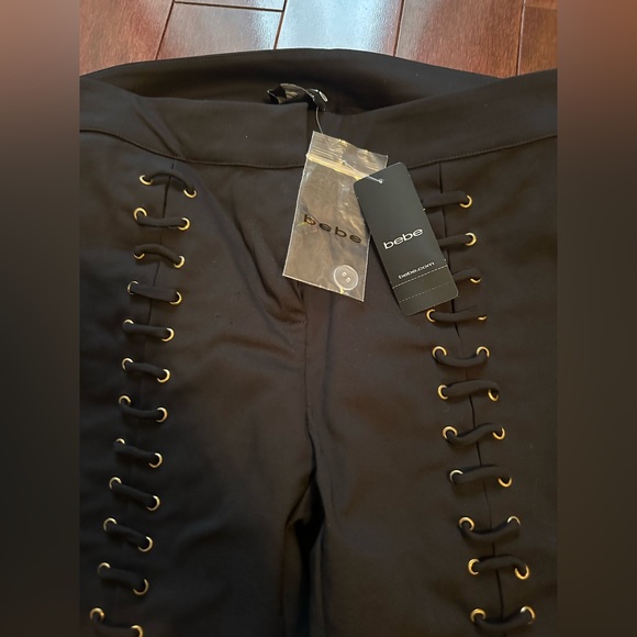 ✨BNWT✨ BEBE laced up straight leg pants size 8 - Picture 6 of 7